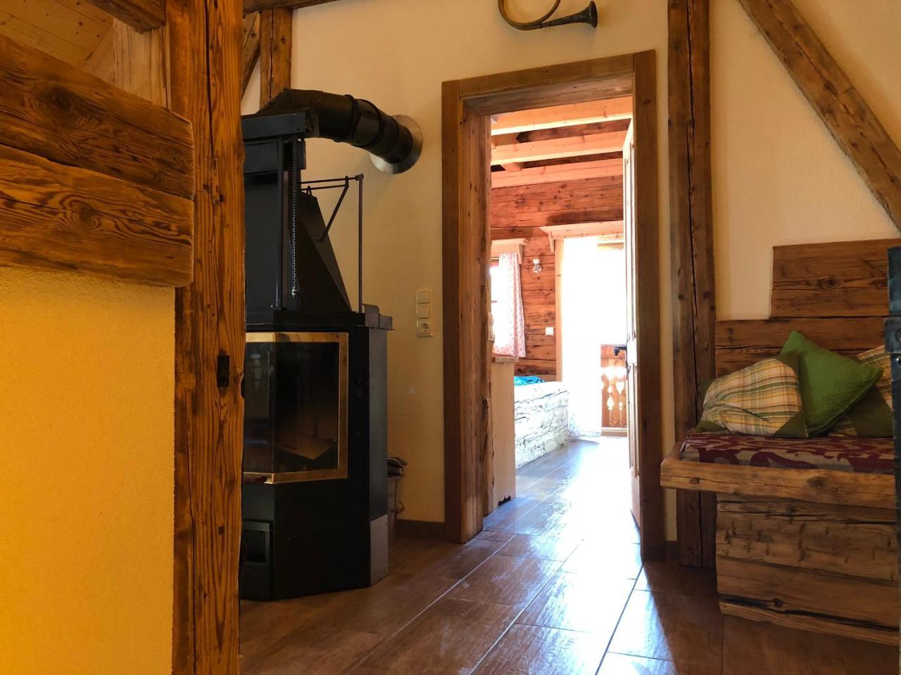Waldheimathuette Villa Sankt Kathrein am Hauenstein Bagian luar foto