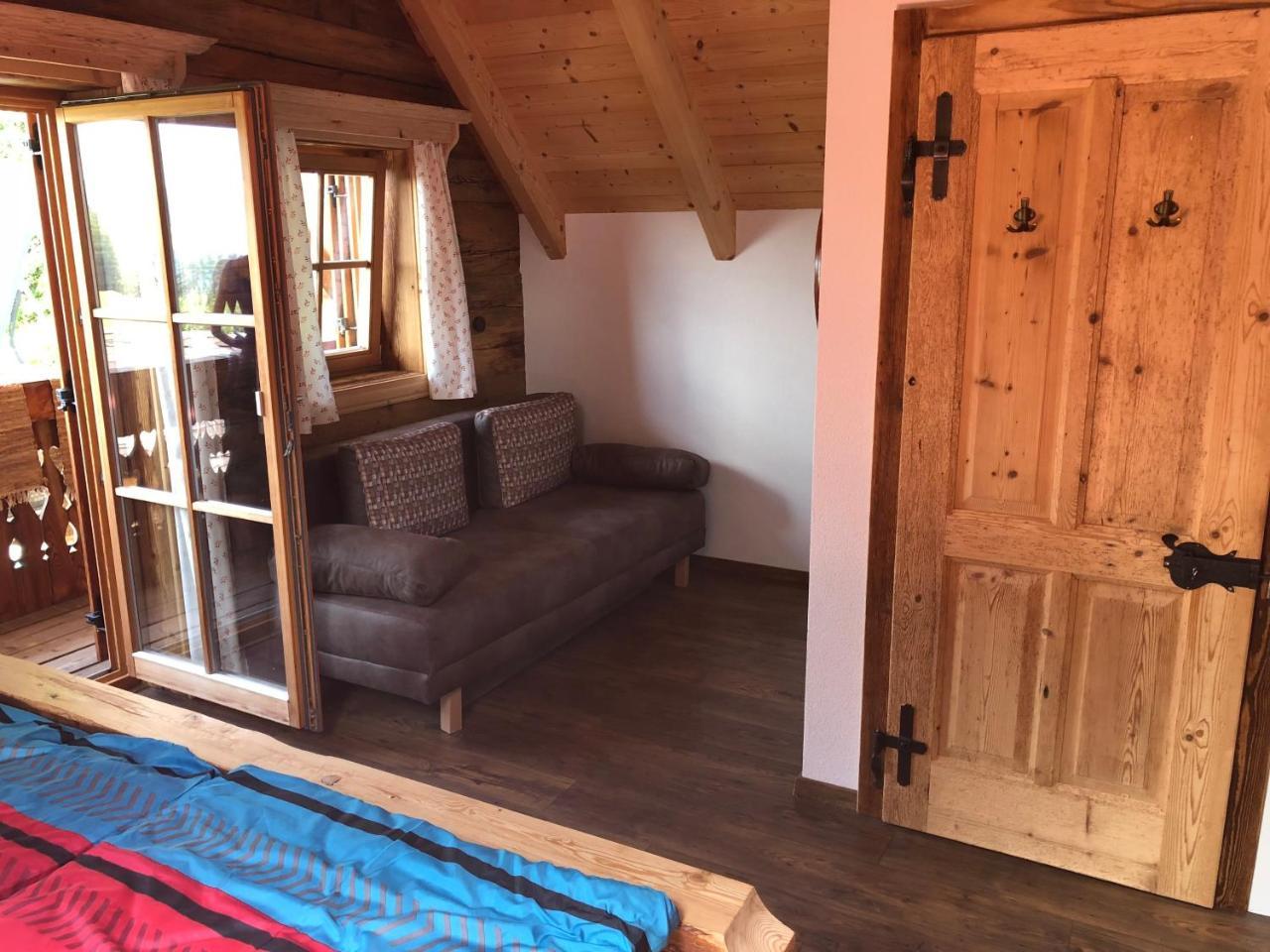 Waldheimathuette Villa Sankt Kathrein am Hauenstein Bagian luar foto