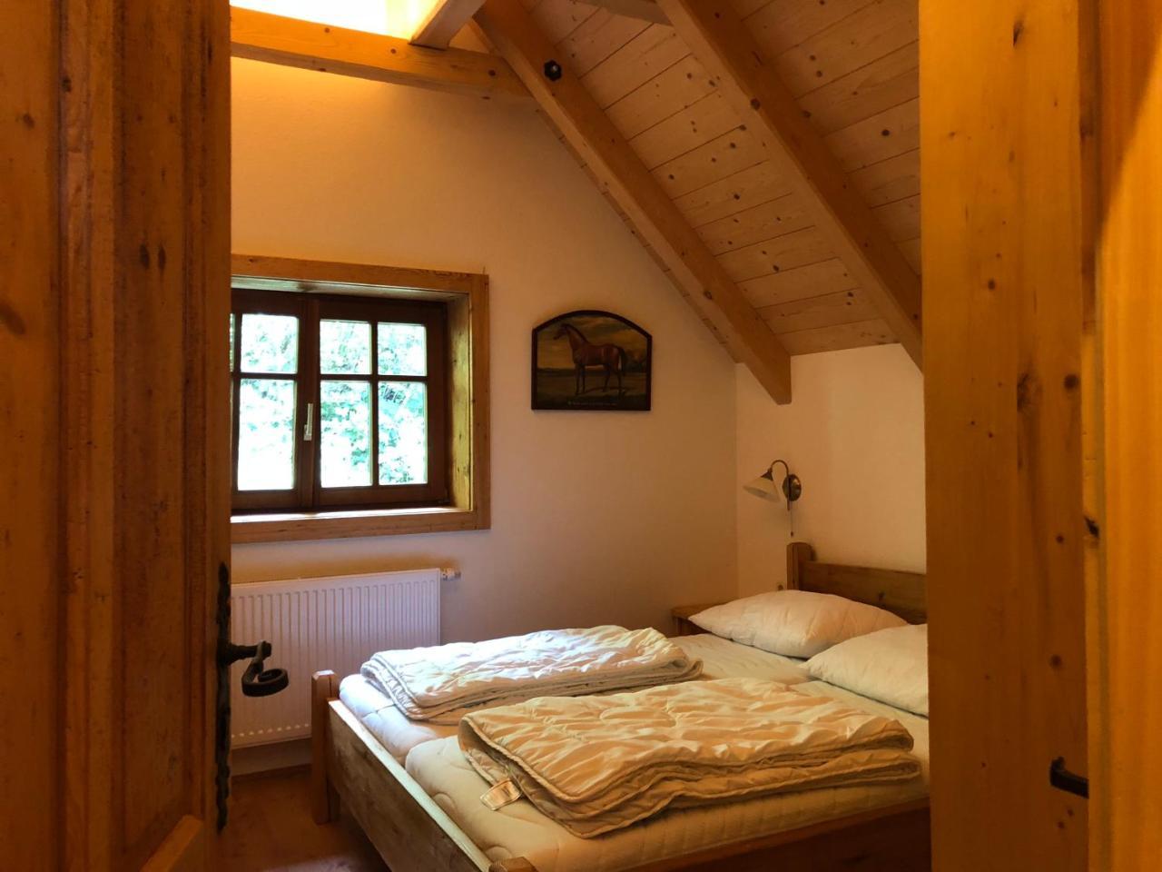 Waldheimathuette Villa Sankt Kathrein am Hauenstein Bagian luar foto