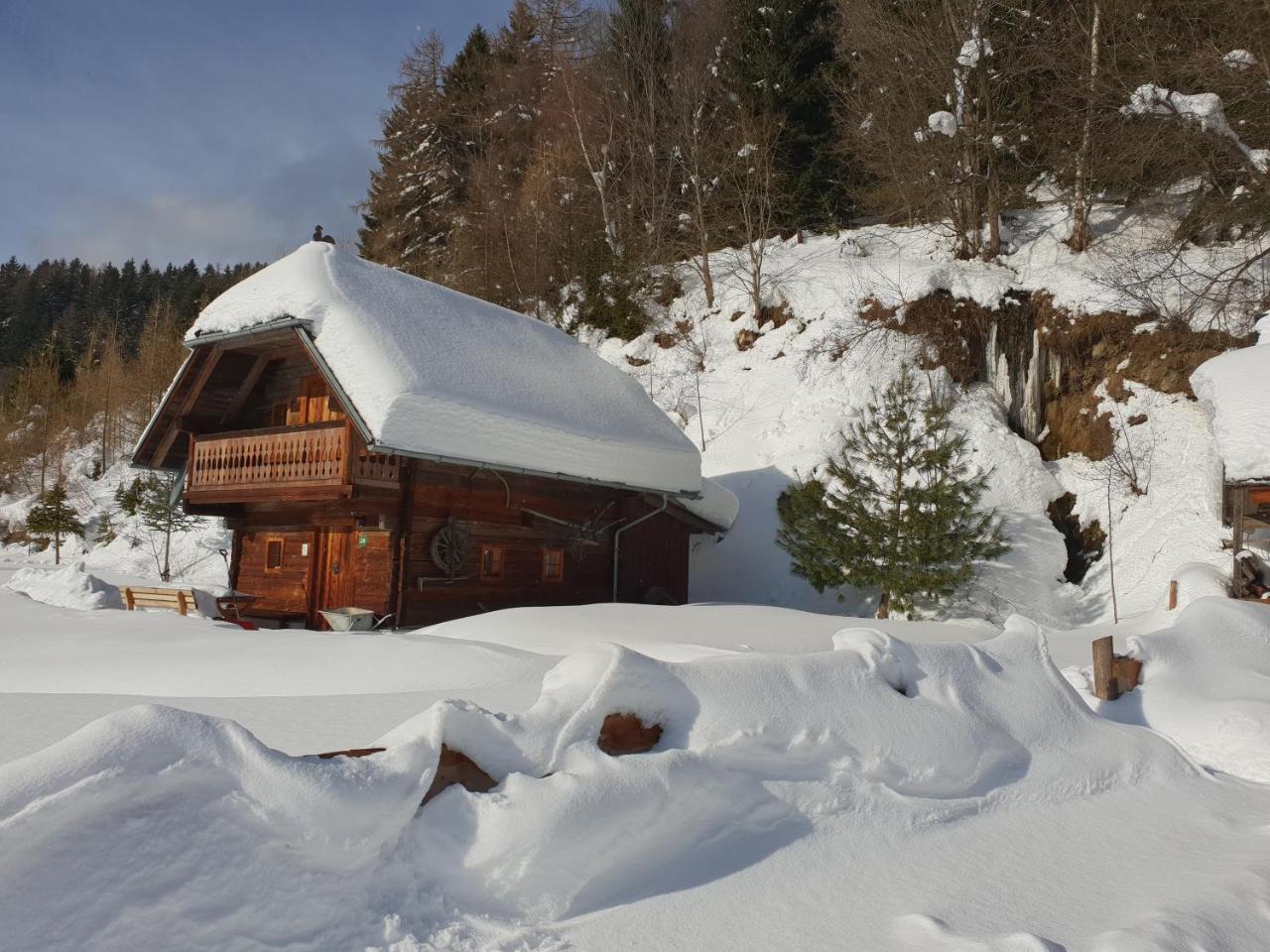 Waldheimathuette Villa Sankt Kathrein am Hauenstein Bagian luar foto