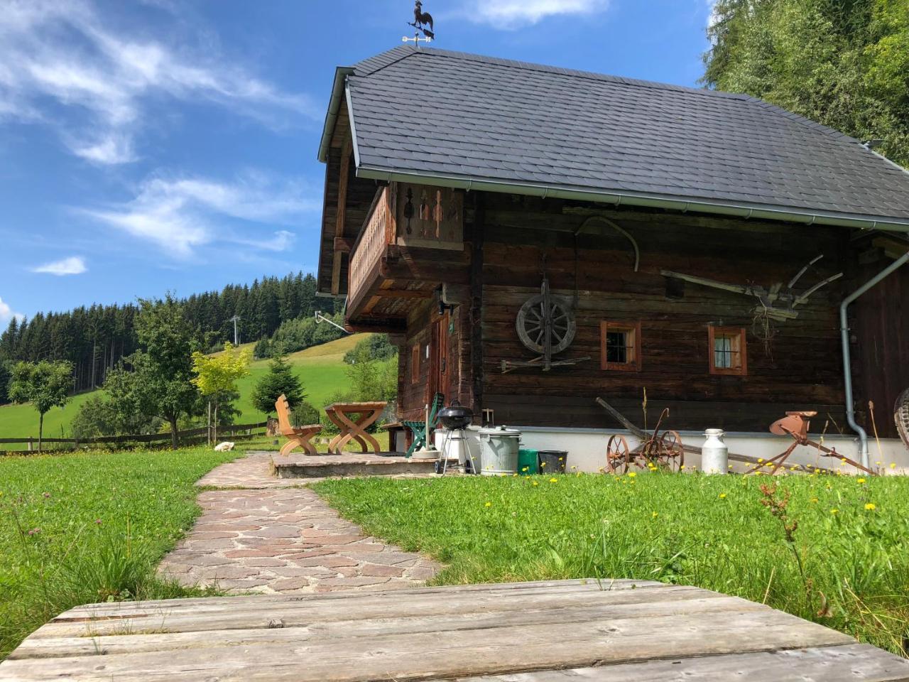 Waldheimathuette Villa Sankt Kathrein am Hauenstein Bagian luar foto